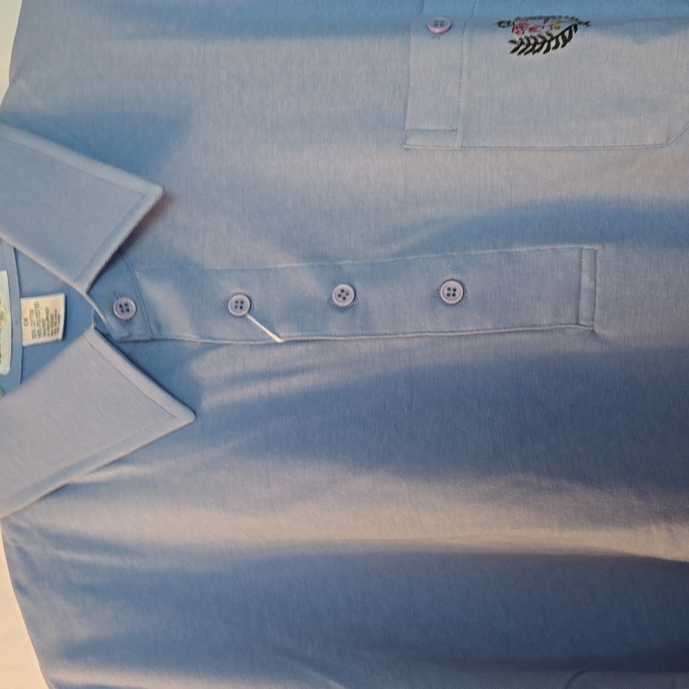 Shirt - Picture 2 of 8